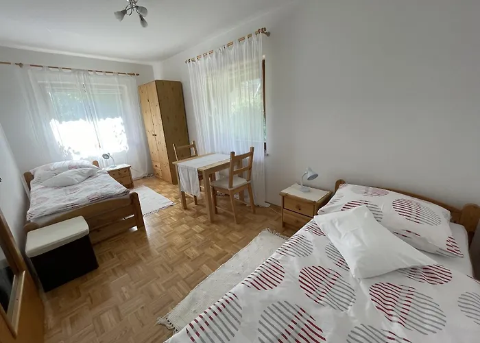 Haus Linsendorf בית נופש Gallizien